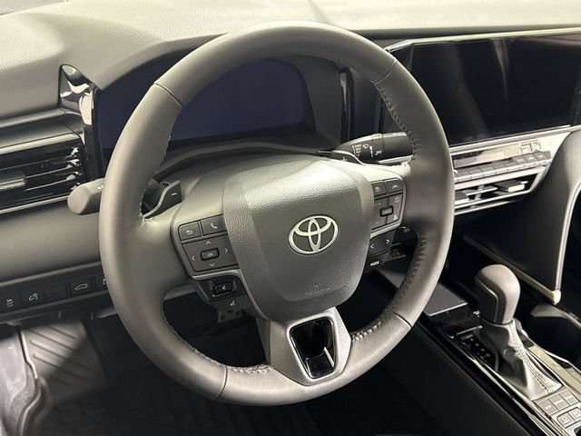 New 2026 Toyota Camry XSE FWD image 17
