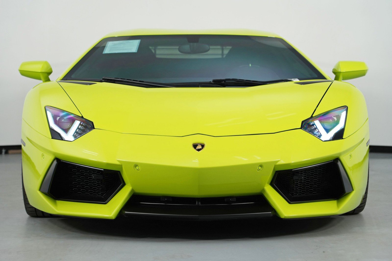 Used 2015 Lamborghini Aventador LP 700-4 image 11
