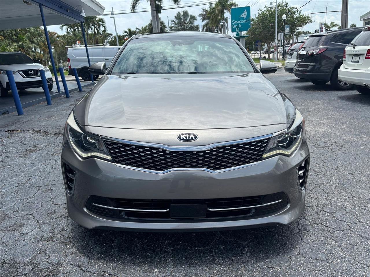 Used 2017 Kia Optima SX FWD image 8
