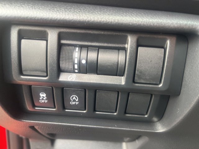 Used 2022 Subaru Crosstrek 2.0i Premium image 21