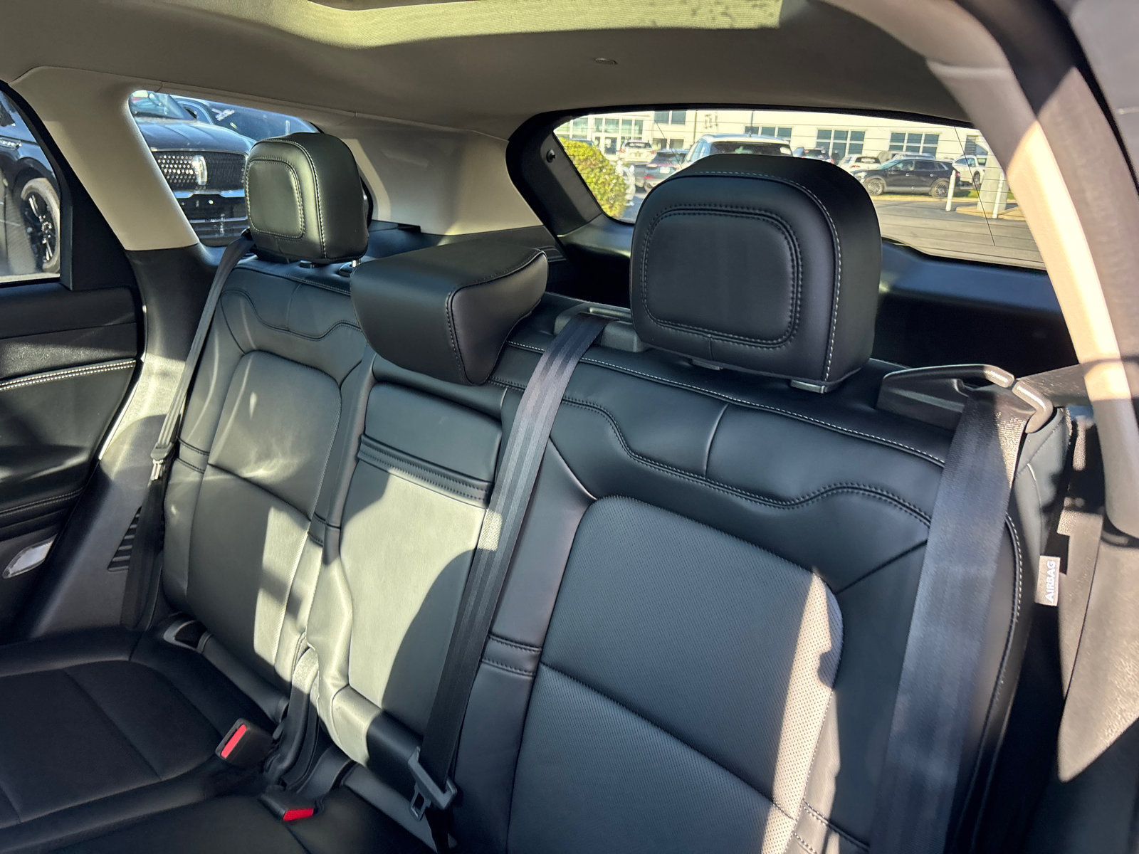 New 2026 Lincoln Corsair Premiere image 27