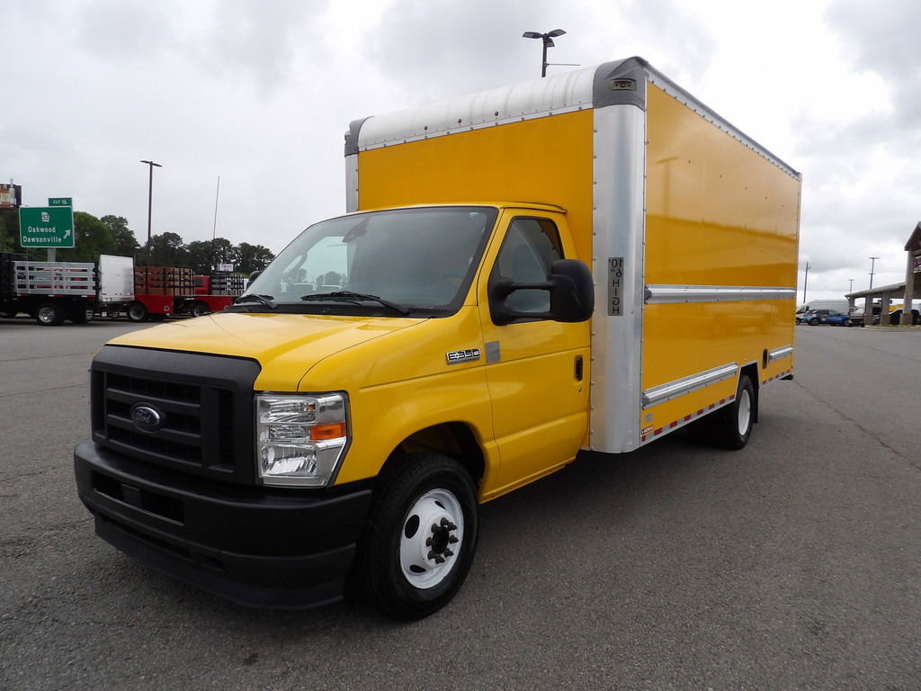 Used 2021 Ford E-350 and Econoline 350 Super Duty RWD image 49