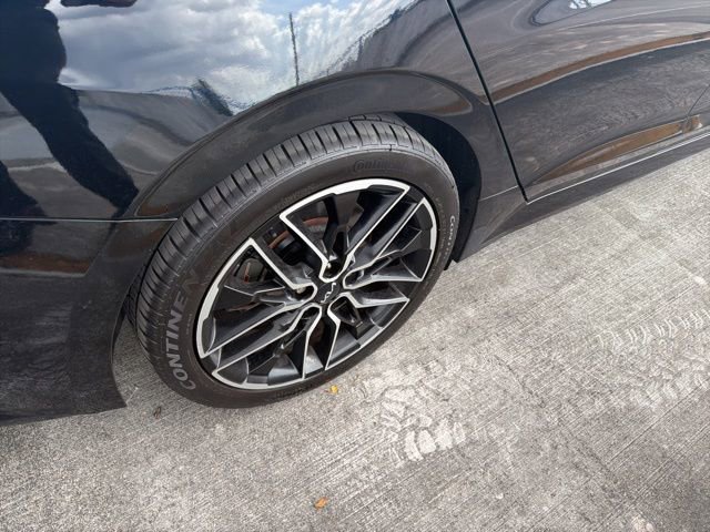 Used 2023 Kia K5 GT w/ GT1 Package image 11