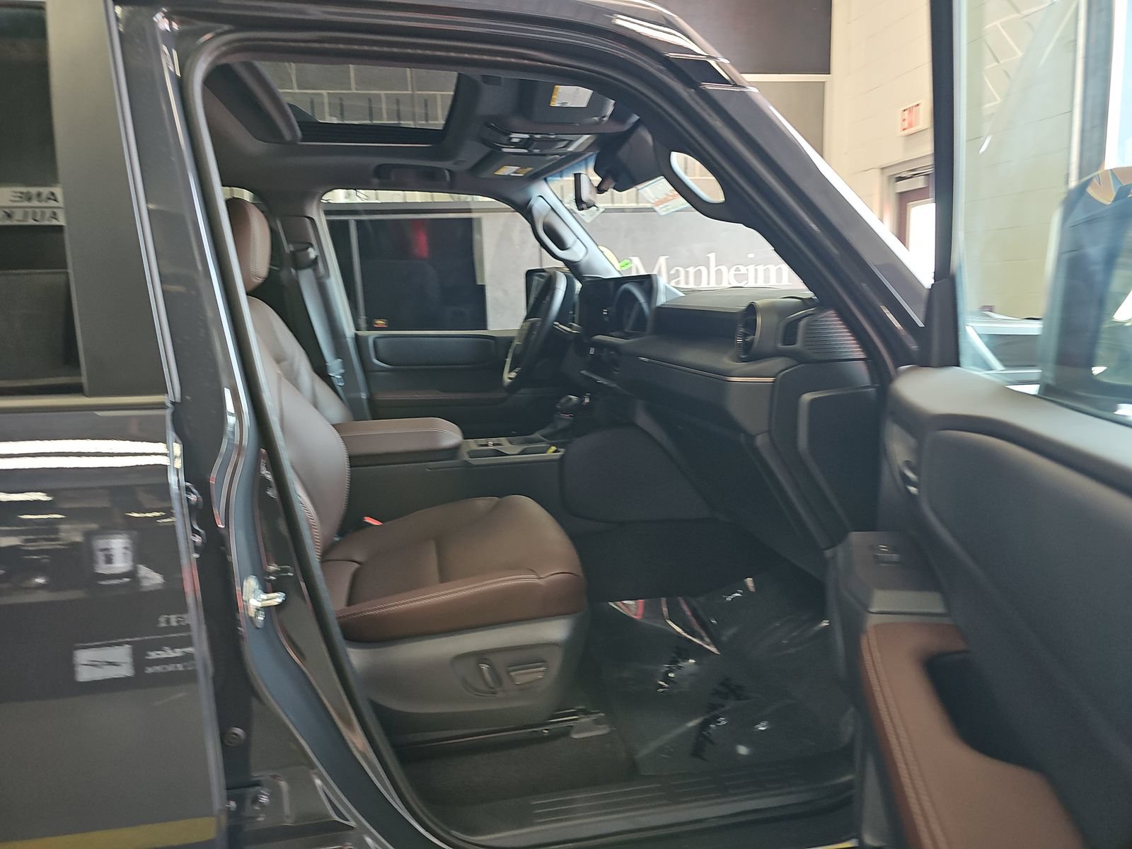 Used 2026 Toyota Land Cruiser w/ Premium Package AWD/4WD image 15