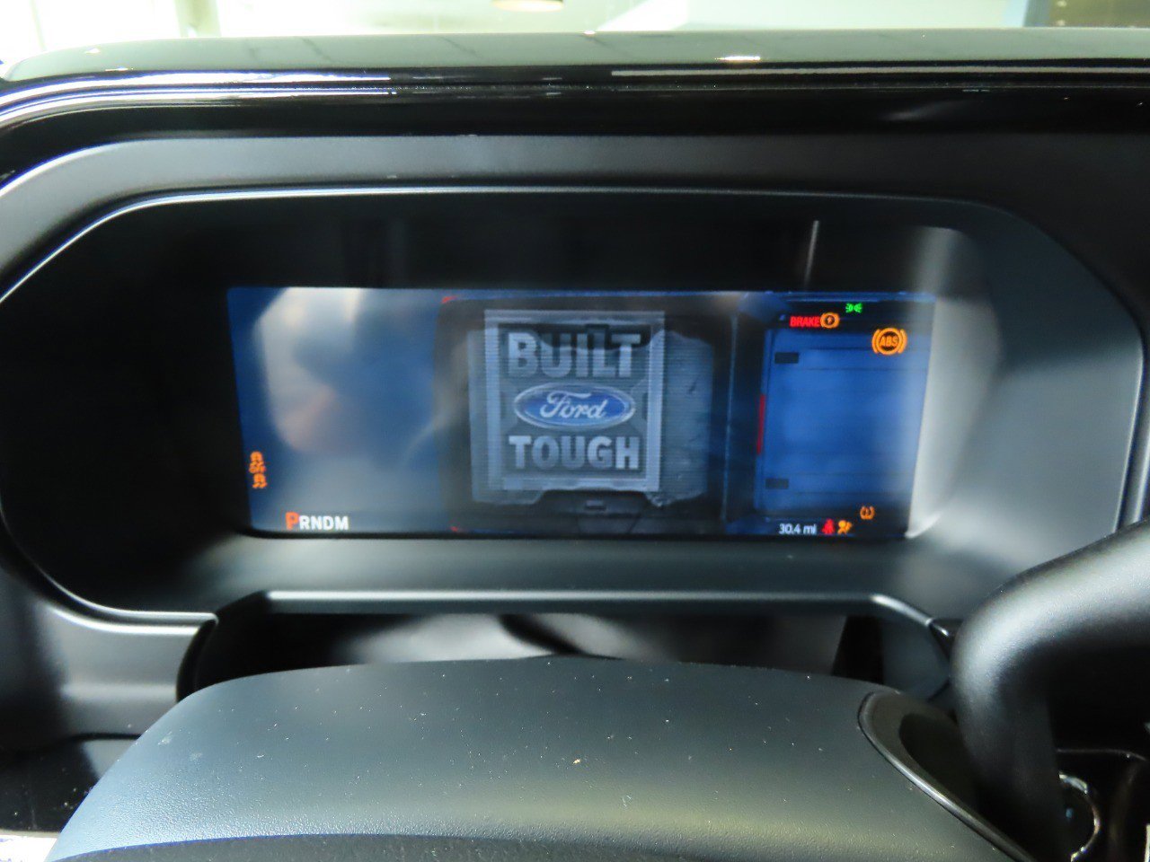 New 2026 Ford F250 Lariat w/ Black Appearance Package image 25