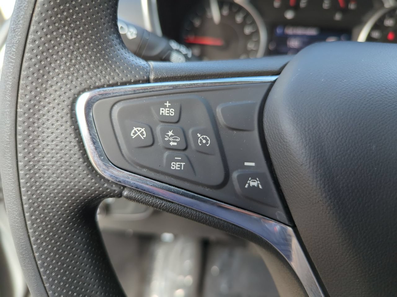 Certified 2021 Chevrolet Equinox LT FWD image 12