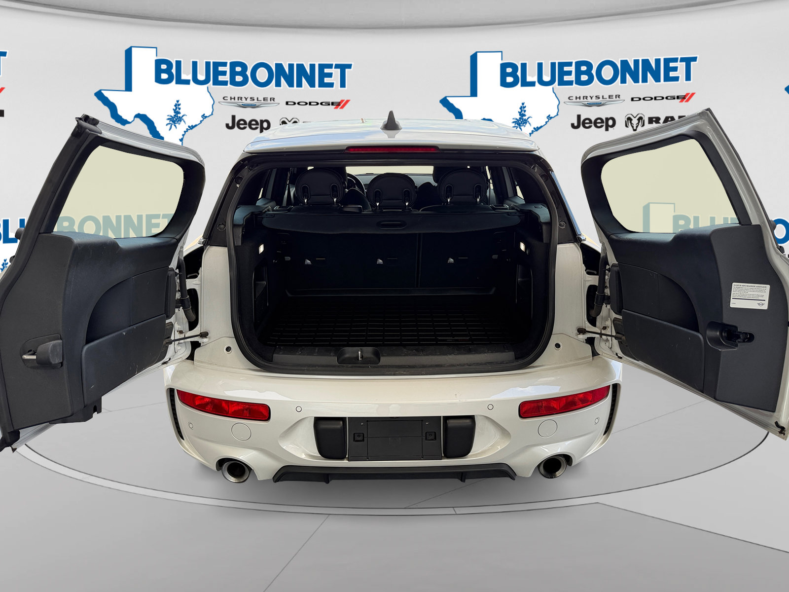 Used 2024 MINI Cooper Clubman John Cooper Works AWD/4WD image 23