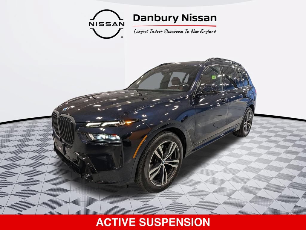 Used 2024 BMW X7 xDrive40i w/ M Sport Package AWD/4WD image 8