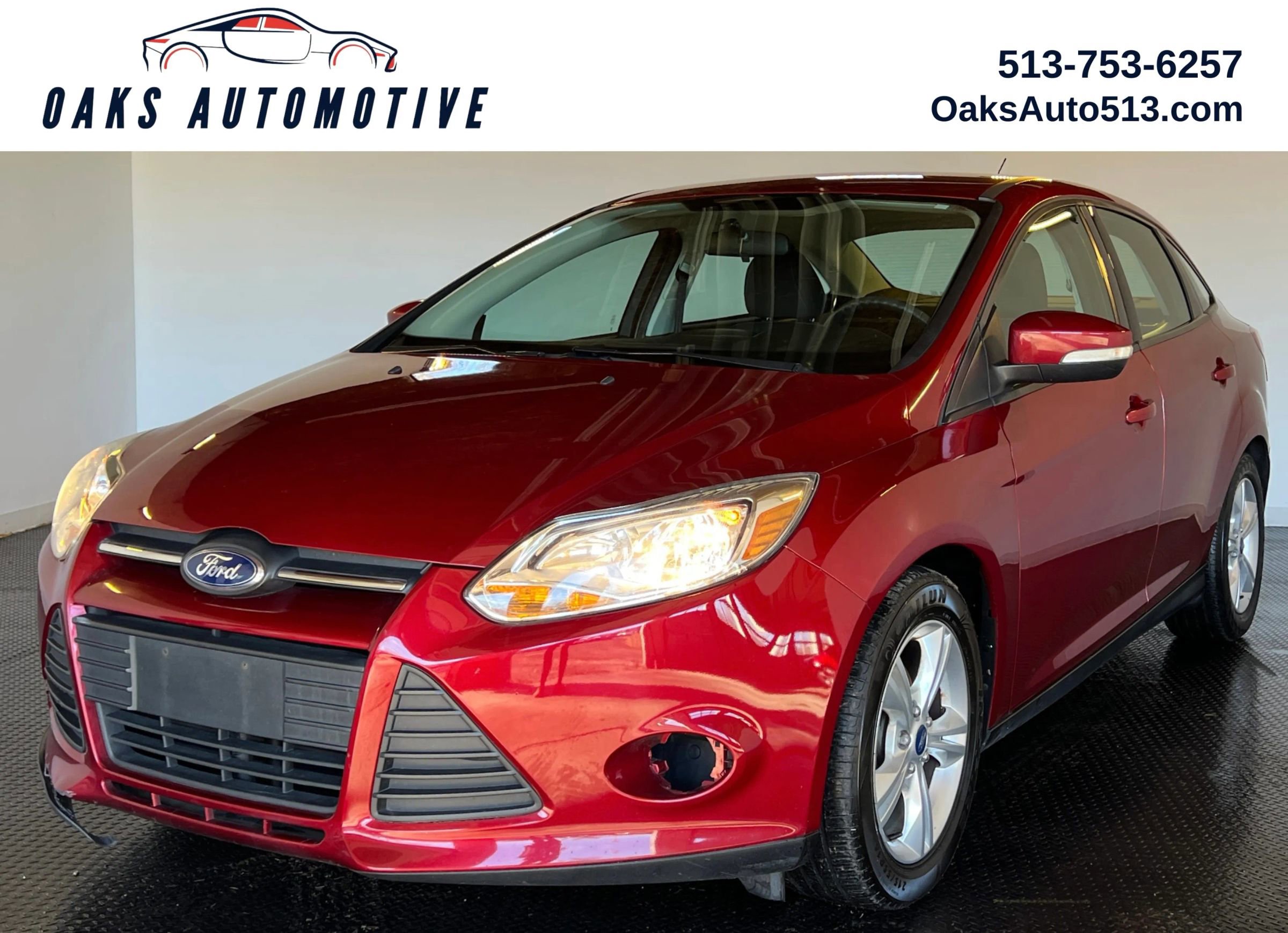 Used 2014 Ford Focus SE w/ SE Winter Package FWD image 1