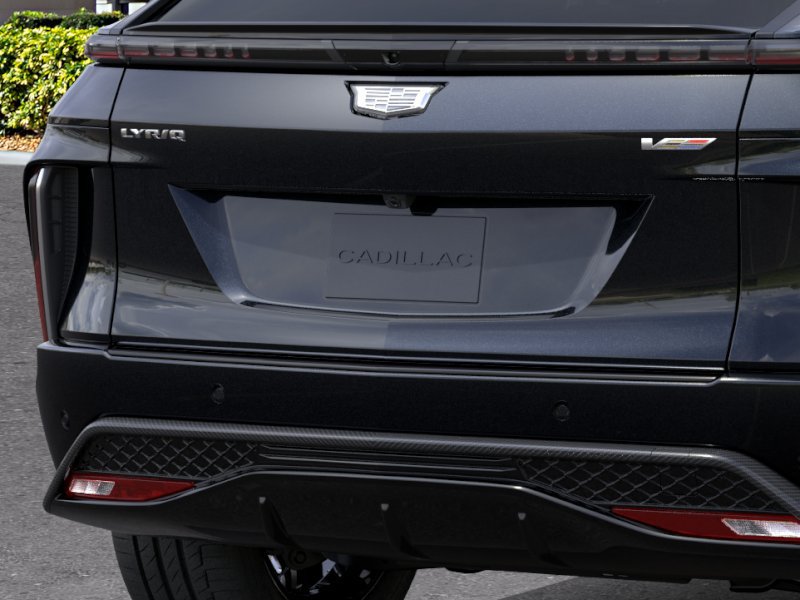New 2026 Cadillac Lyriq V w/ Exterior Carbon Fiber Package AWD/4WD image 14