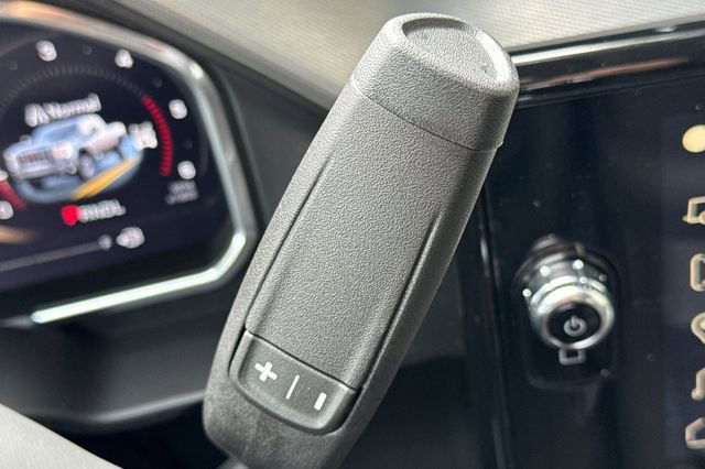 New 2026 GMC Sierra 2500 Denali w/ Denali Reserve Package image 25