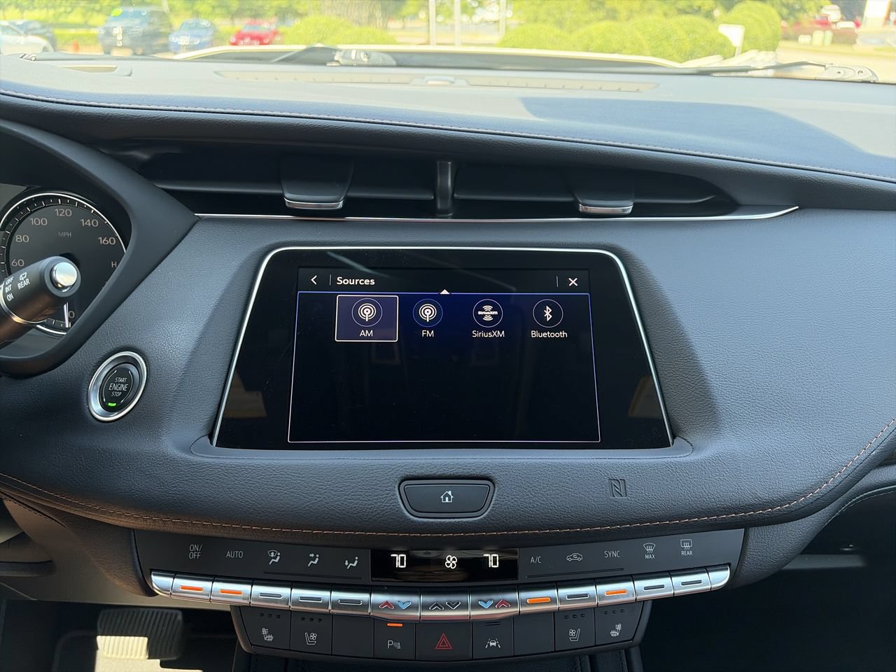 Used 2021 Cadillac XT4 Premium Luxury FWD image 23
