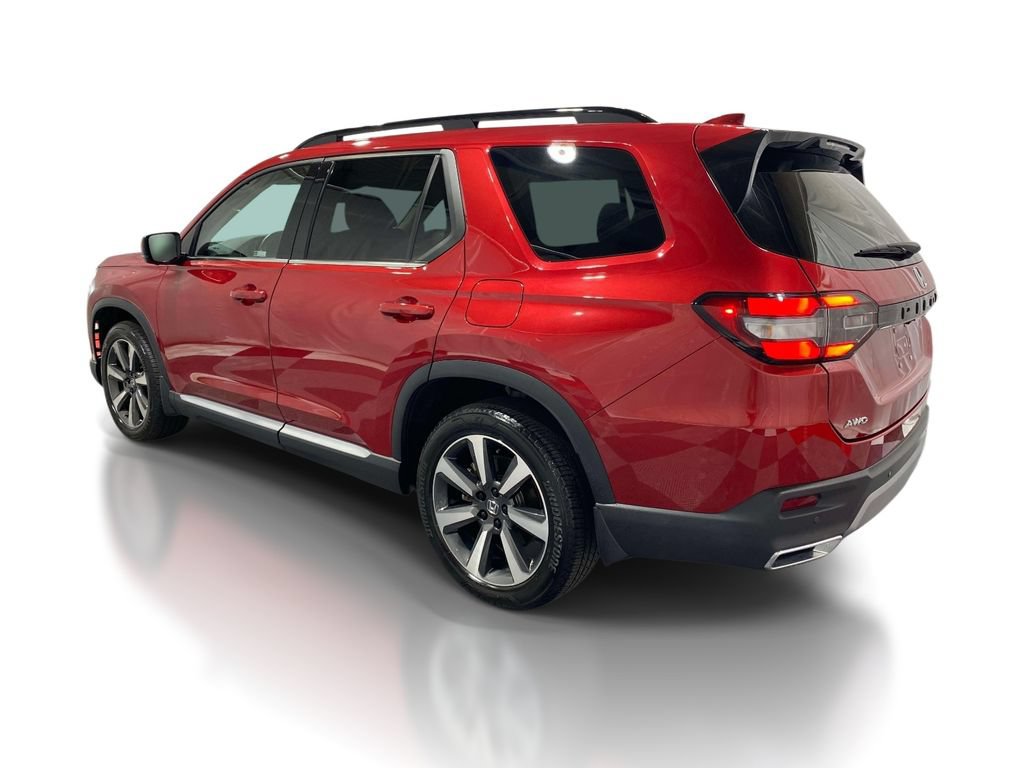 Used 2024 Honda Pilot Elite image 2