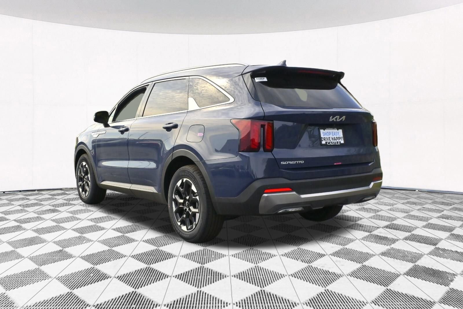 Used 2025 Kia Sorento S w/ Panoramic Sunroof Package image 14