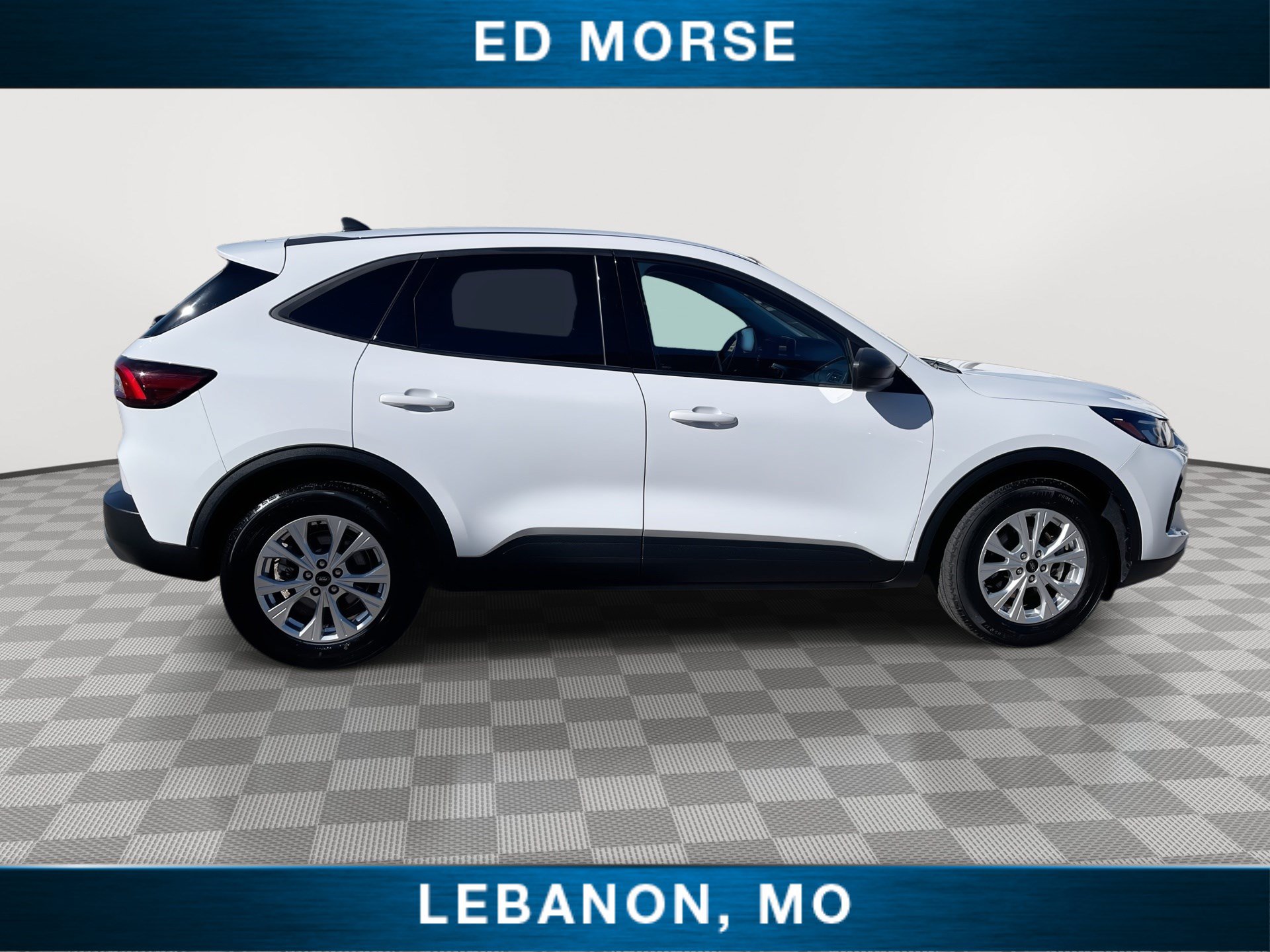 Used 2025 Ford Escape Active FWD image 9
