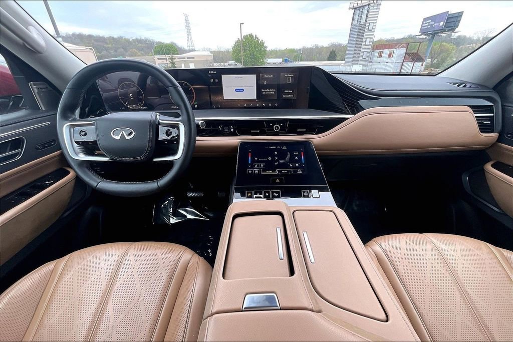 Used 2025 INFINITI QX80 Sensory AWD/4WD image 9