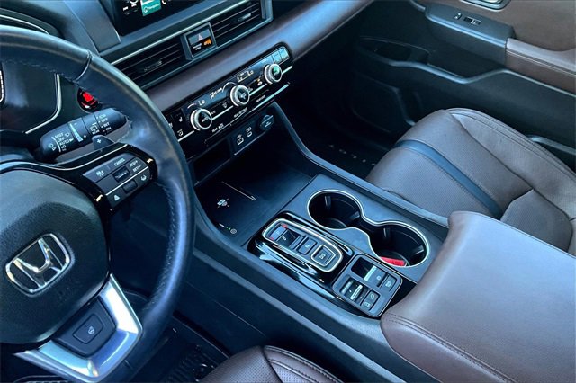 Used 2023 Honda Pilot Elite image 14