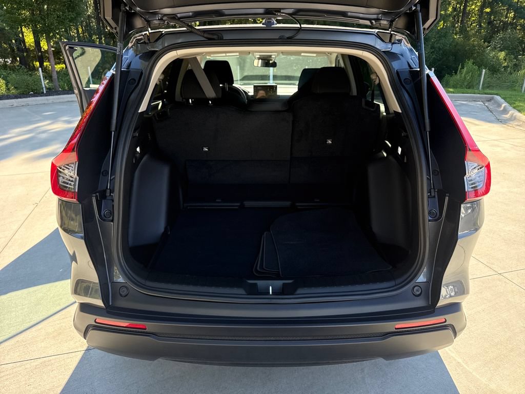 Certified 2026 Honda CR-V LX image 33