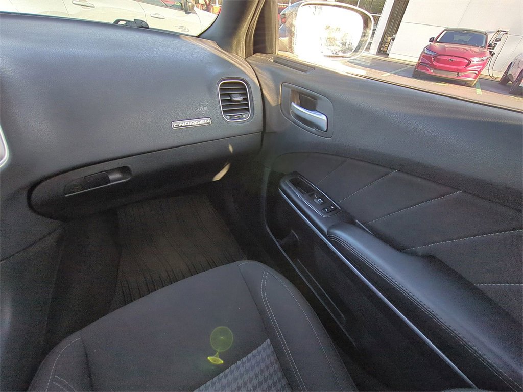 Used 2021 Dodge Charger SXT w/ Cold Weather Package image 17