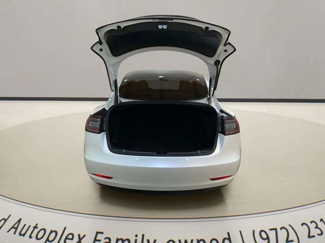 Used 2021 Tesla Model 3 Standard Range Plus RWD image 19