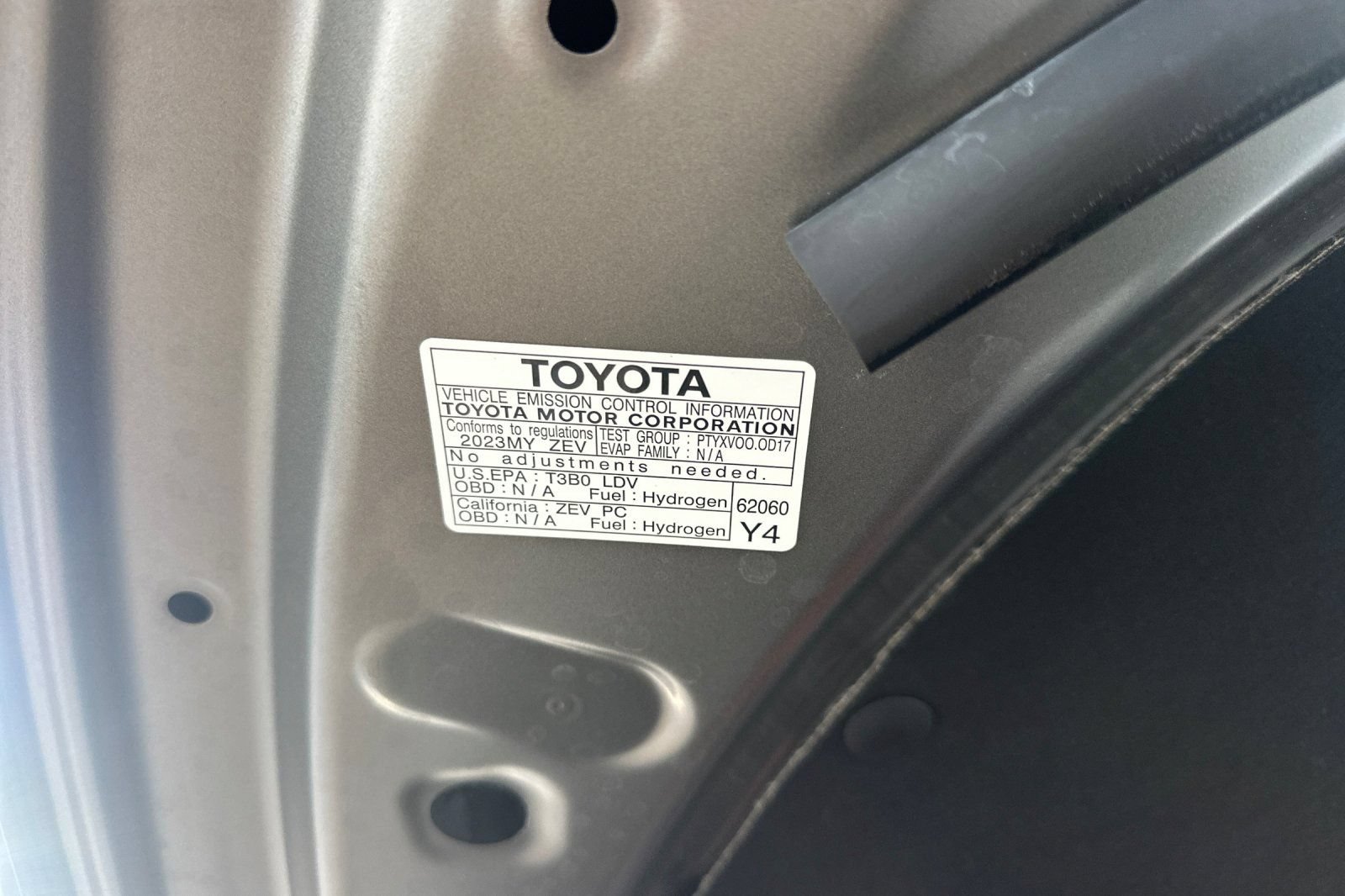 Certified 2023 Toyota Mirai w/ Advanced Technology Package RWD image 35