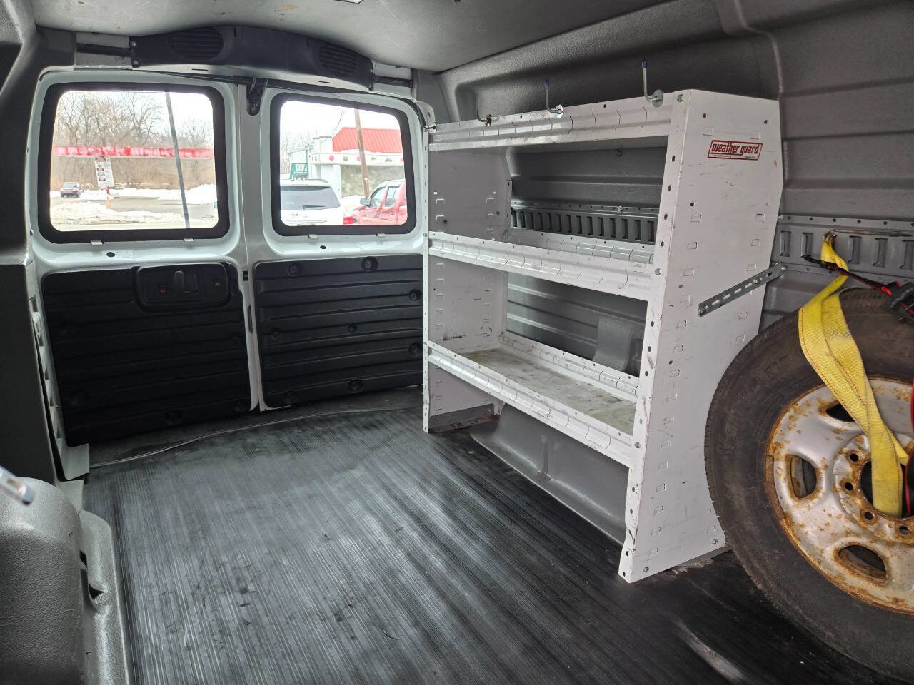 Used 2013 Chevrolet Express 3500 Extended RWD image 24