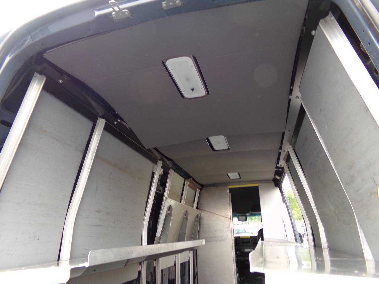 Used 2019 Mercedes-Benz Sprinter 170 image 19