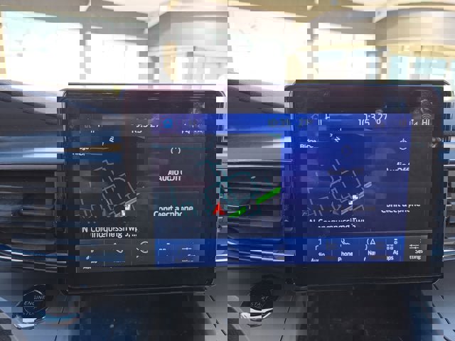 Used 2022 Ford Explorer XLT w/ Equipment Group 202A image 21