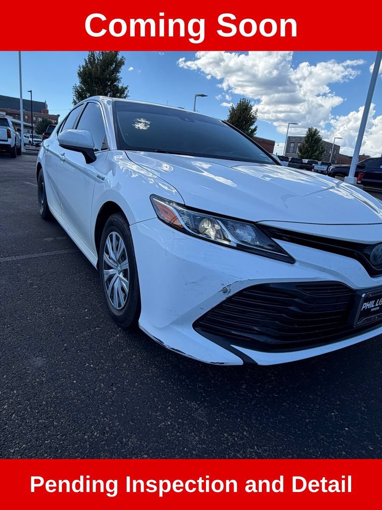 Used 2018 Toyota Camry LE FWD image 8