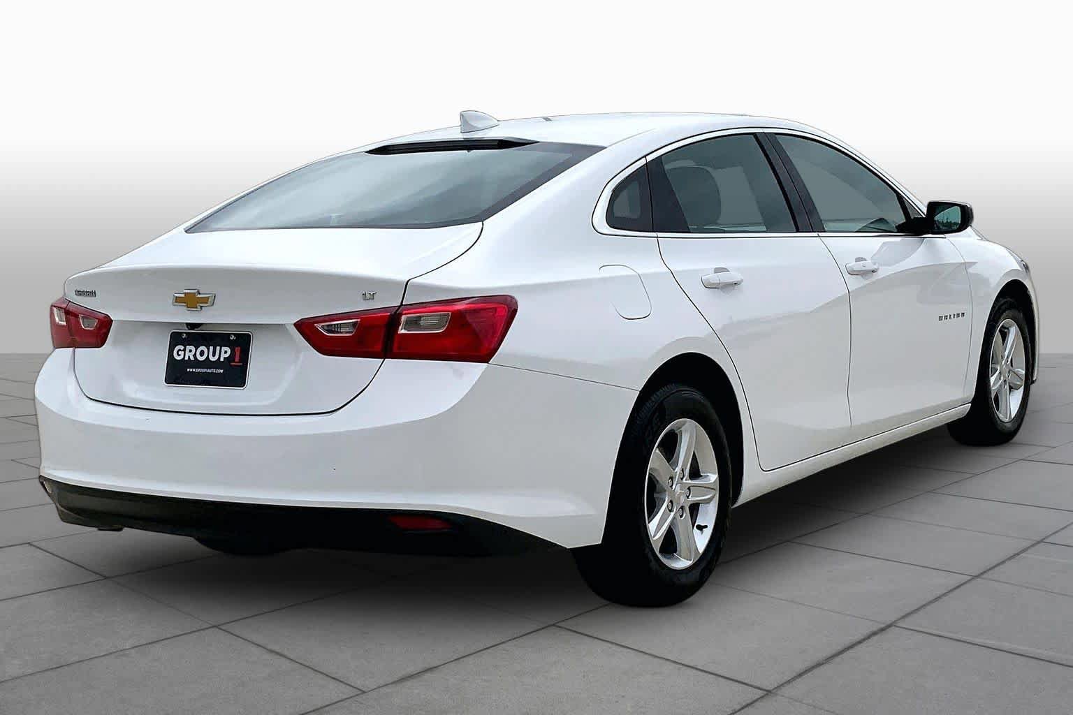 Used 2023 Chevrolet Malibu LT FWD image 13