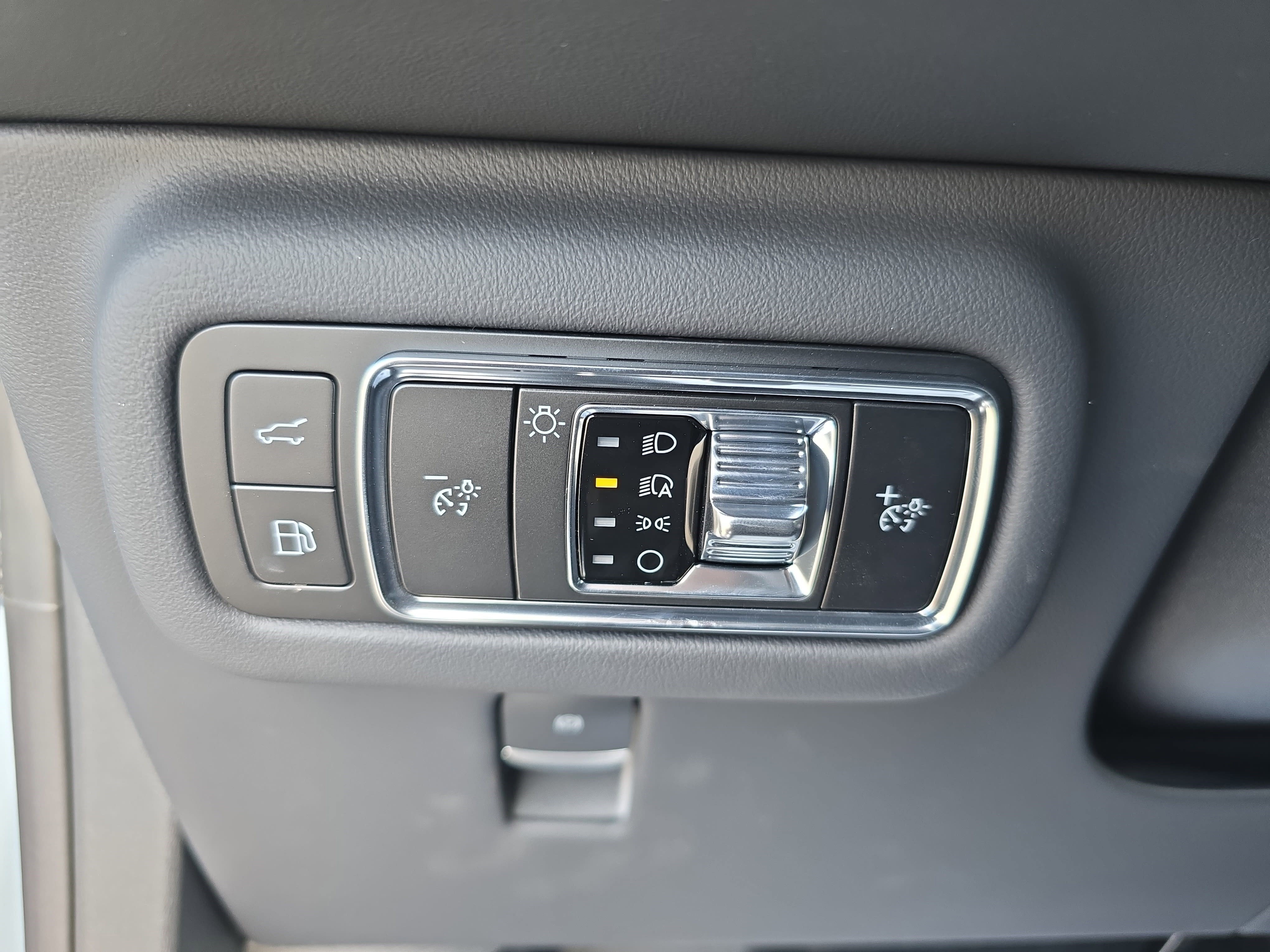 New 2026 Lincoln Nautilus Reserve w/ Jet Appearance Package AWD/4WD image 26