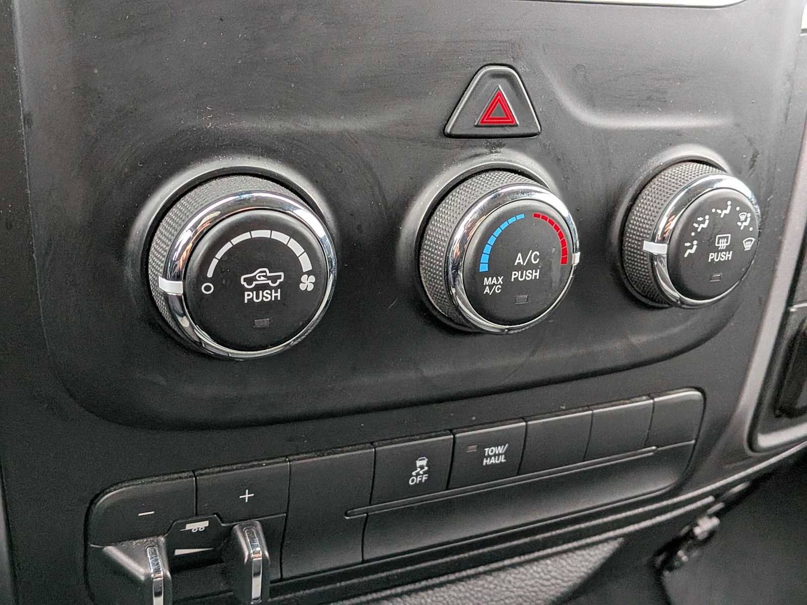 Used 2022 RAM 1500 Classic SLT w/ Protection Group image 28