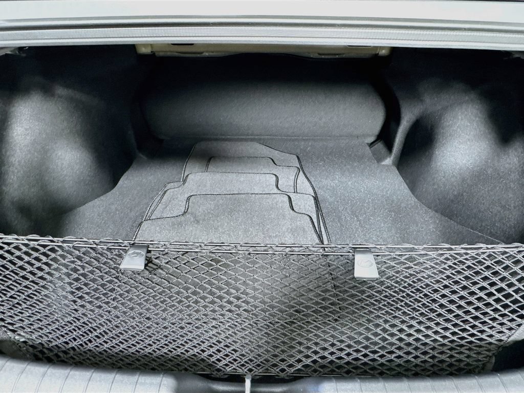 New 2026 Hyundai Elantra SE FWD image 27