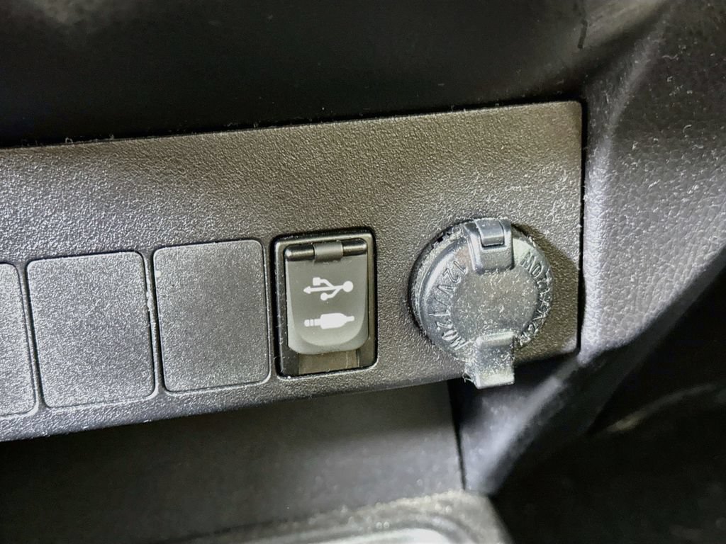 Used 2014 Toyota RAV4 XLE FWD image 19