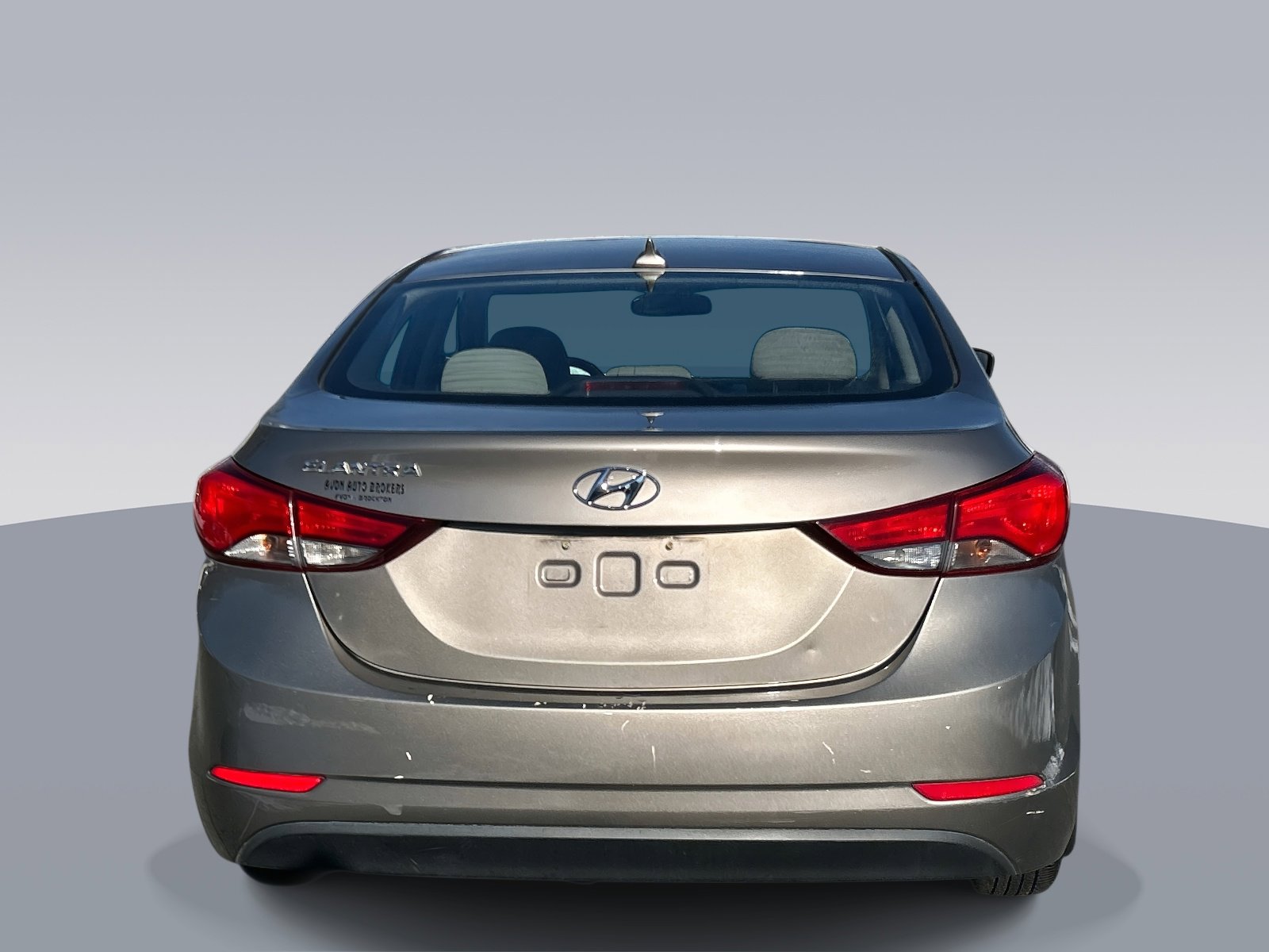 Used 2016 Hyundai Elantra SE image 4