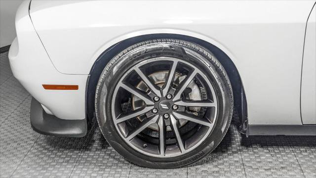 Used 2023 Dodge Challenger R/T image 30