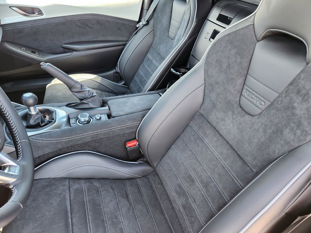 New 2026 MAZDA MX-5 Miata Club w/ Brembo/BBS Recaro Package image 5