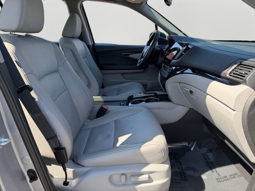 Used 2022 Honda Pilot Elite image 7