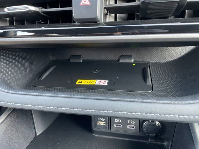 Used 2023 Toyota Highlander XLE image 30