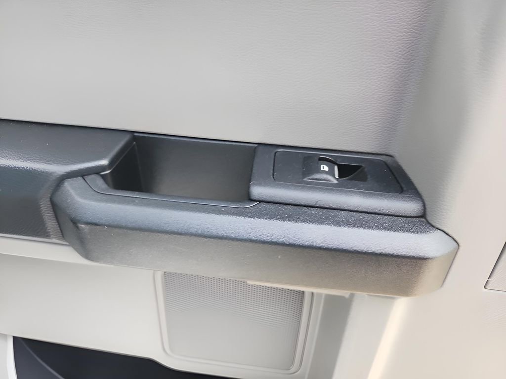 Used 2020 Ford F250 XL w/ Power Equipment Group image 16