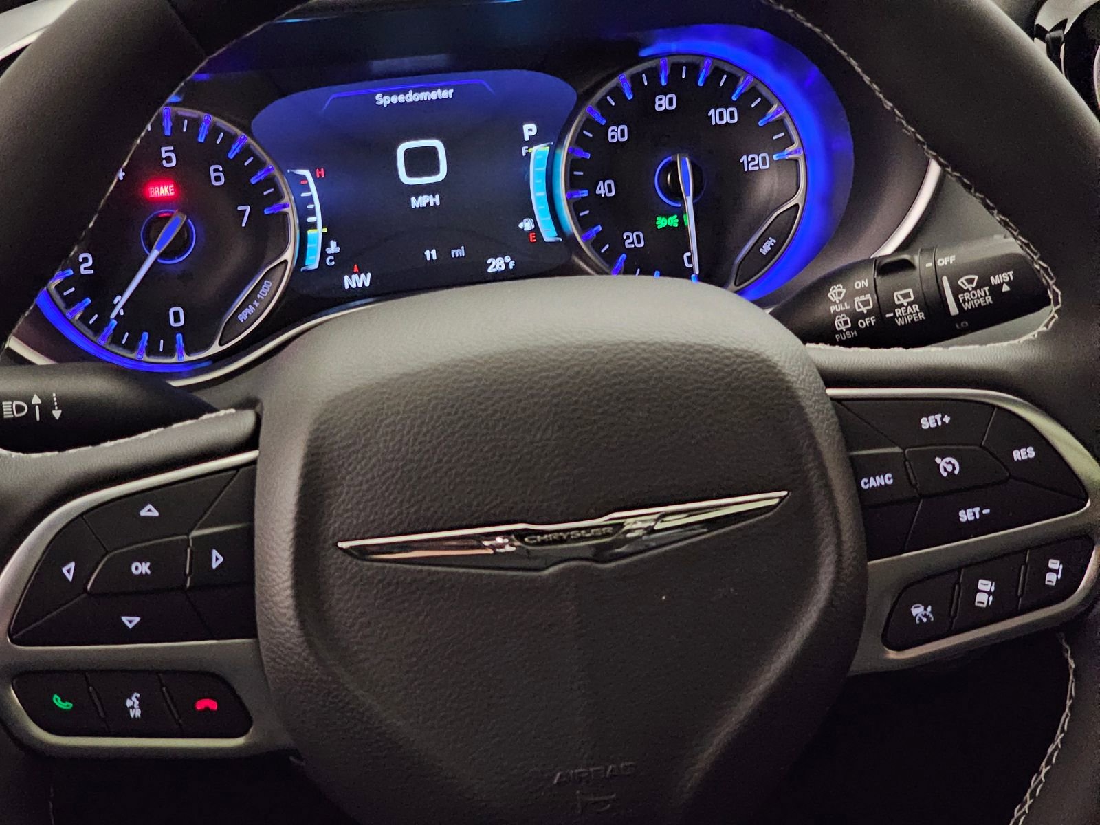 New 2026 Chrysler Pacifica Limited image 17