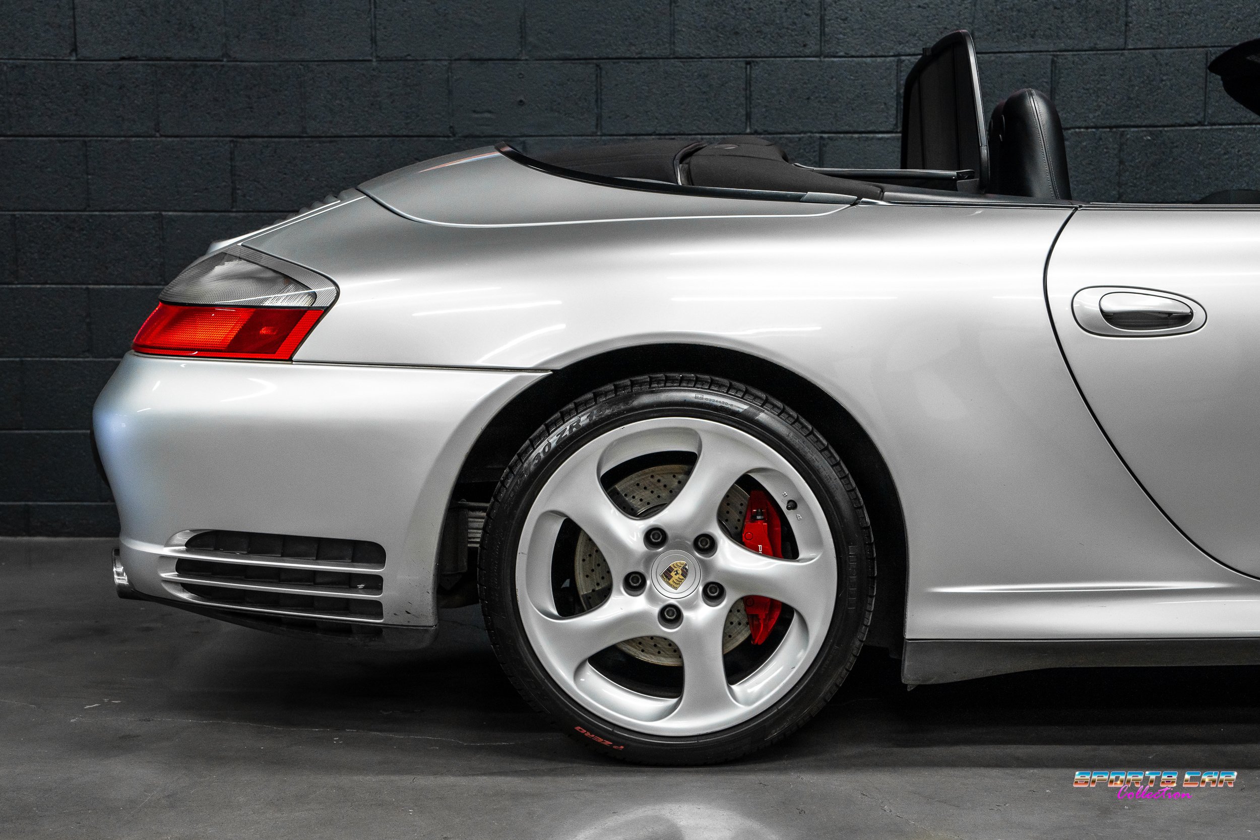 Used 2004 Porsche 911 Carrera 4S AWD/4WD image 14