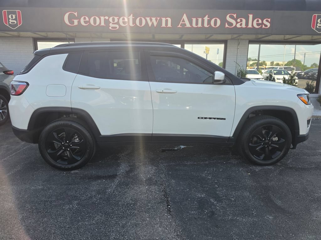 Used 2021 Jeep Compass Latitude AWD/4WD image 31