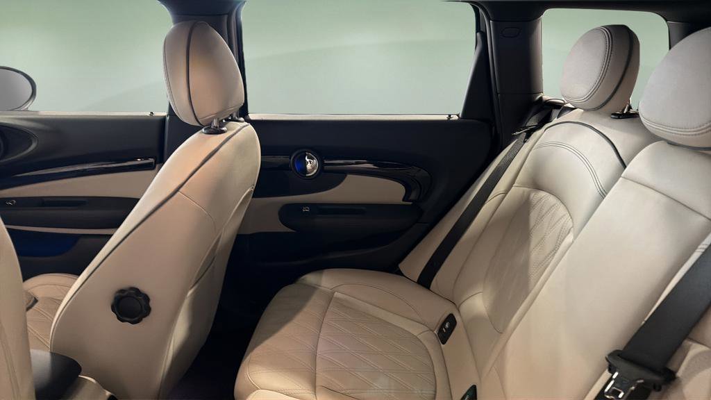 Used 2024 MINI Cooper Clubman John Cooper Works w/ Signature Upholstery Package image 17