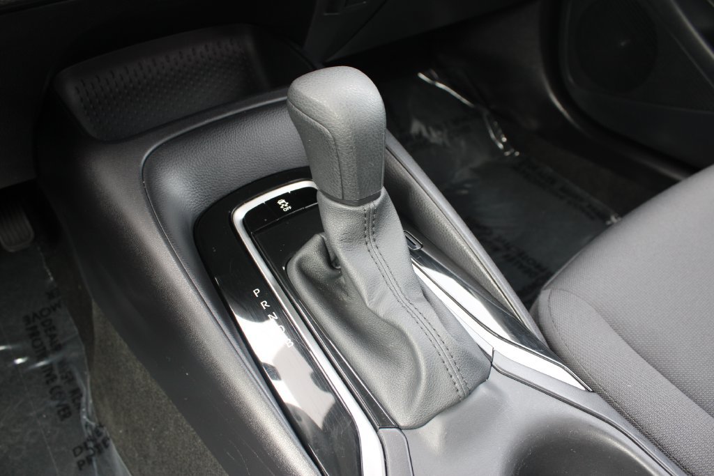 Used 2025 Toyota Corolla LE FWD image 20