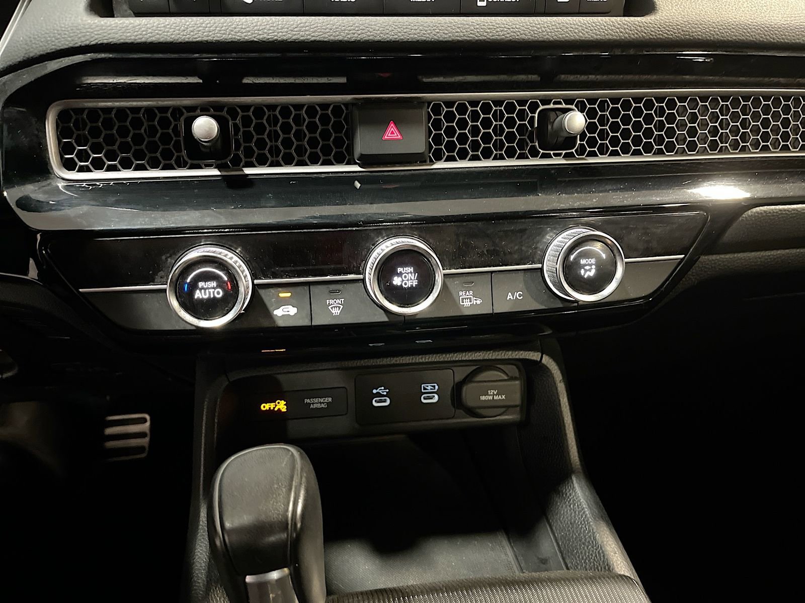 Used 2025 Honda Civic Sport image 15