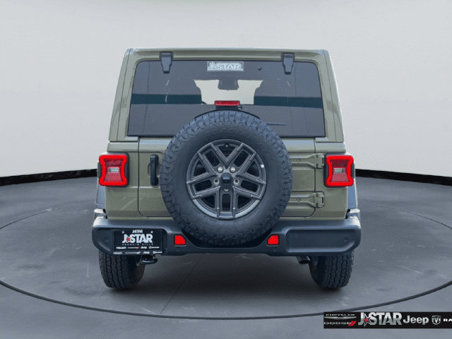Used 2026 Jeep Wrangler Unlimited Sport AWD/4WD image 6