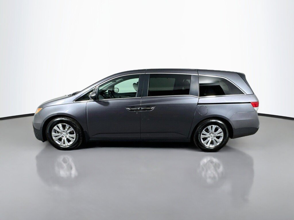 Used 2016 Honda Odyssey EX-L image 2