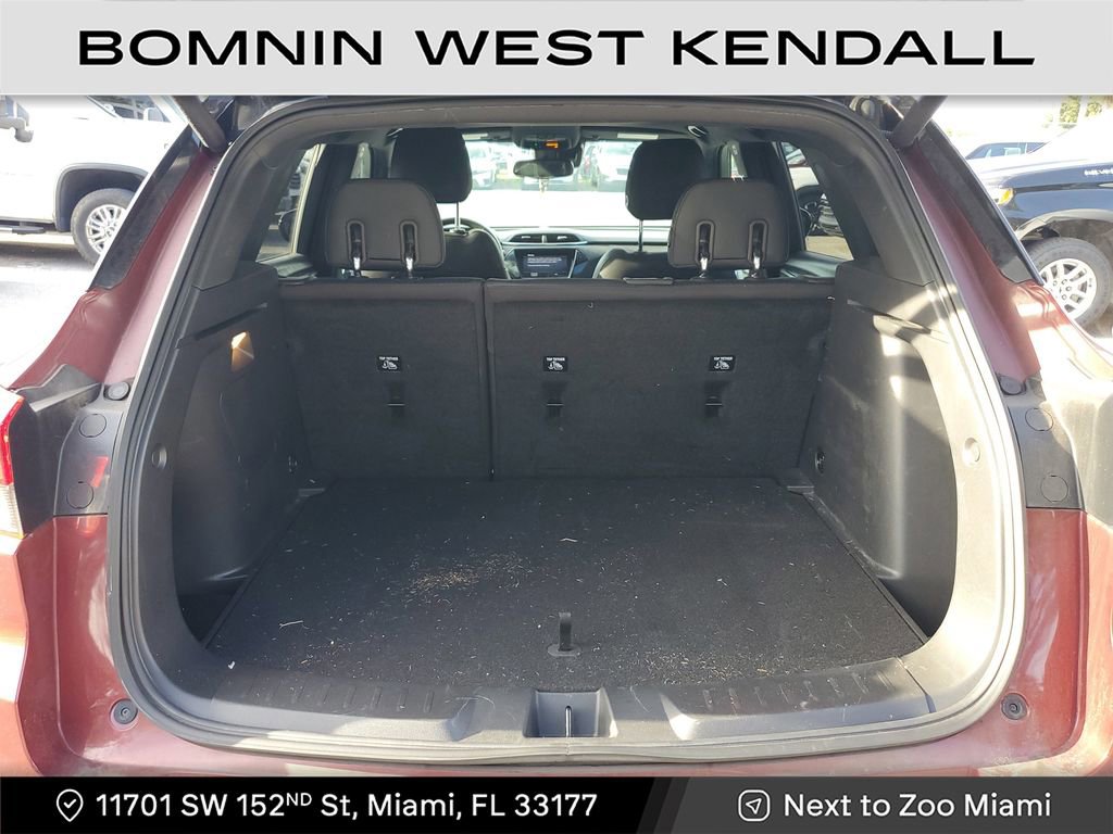 Used 2022 Chevrolet TrailBlazer RS w/ Sun and Liftgate Package image 13