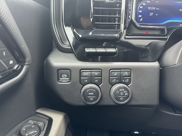 Used 2025 Chevrolet Silverado 1500 ZR2 w/ Technology Package image 17